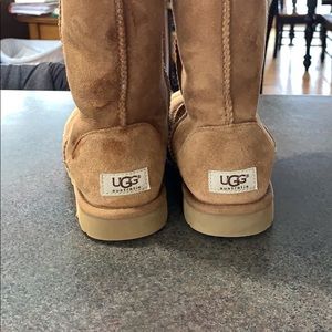 UGG boots women’s size 7
